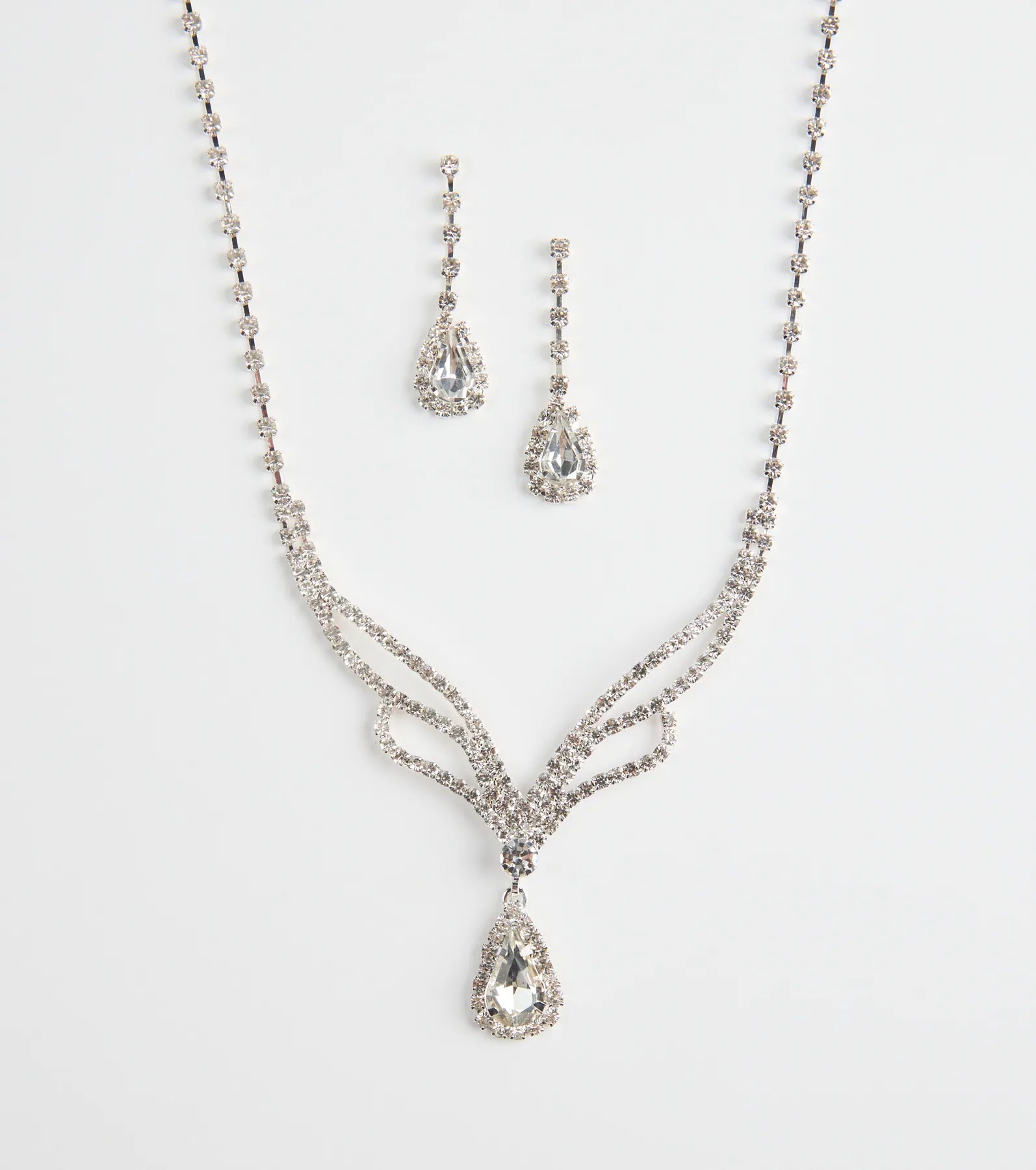 Regal Teardrop Rhinestone Necklace And Earrings Set